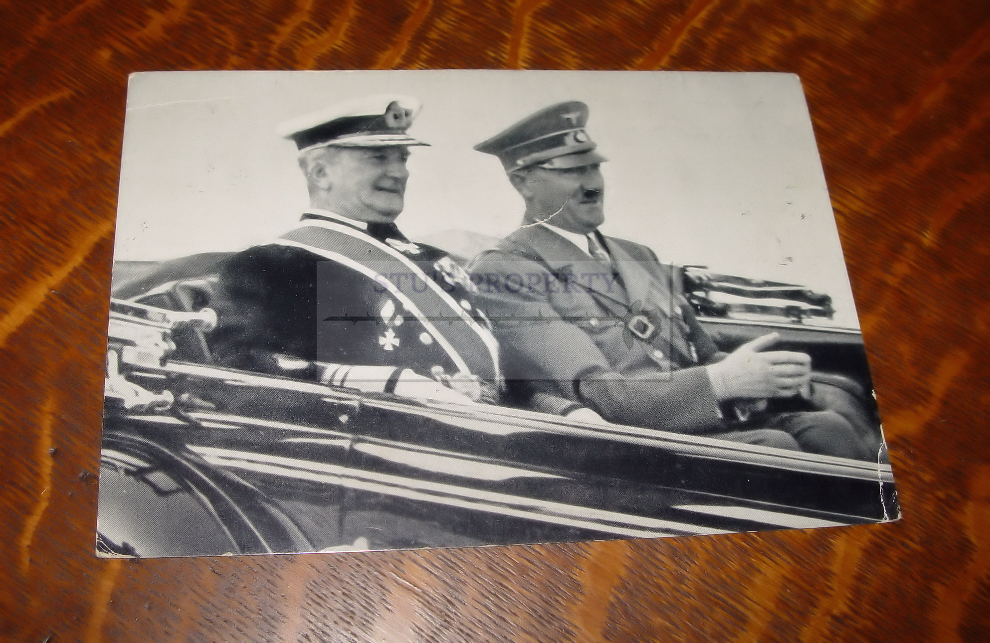 1938 -
                                                "Adolph
                                                Hitler" - Hitler
                                                and Horthy, no. 26
                                                Postcard