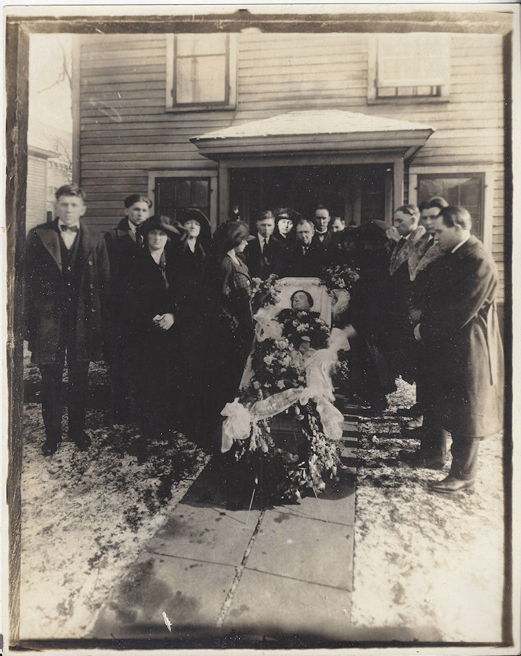 Antique Funeral Of Mother ~
                                        Memento mori Post Mortem Casket
                                        Photograph