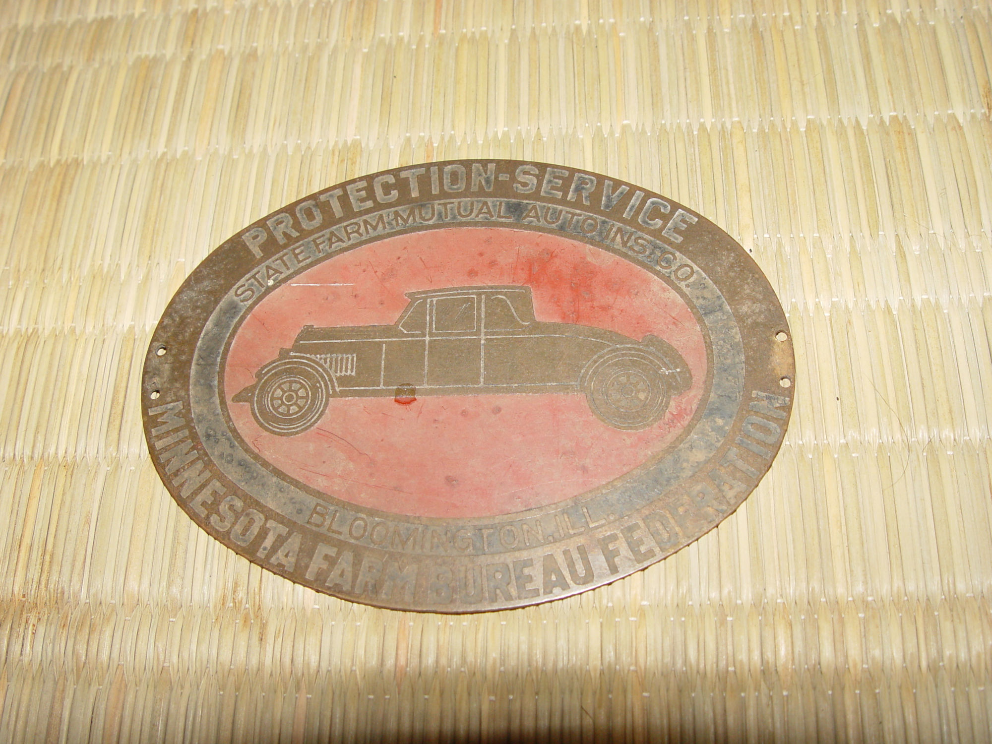 Early Minn
                                State Farm Bureau Emblem Dash Plaque /
                                License Topper