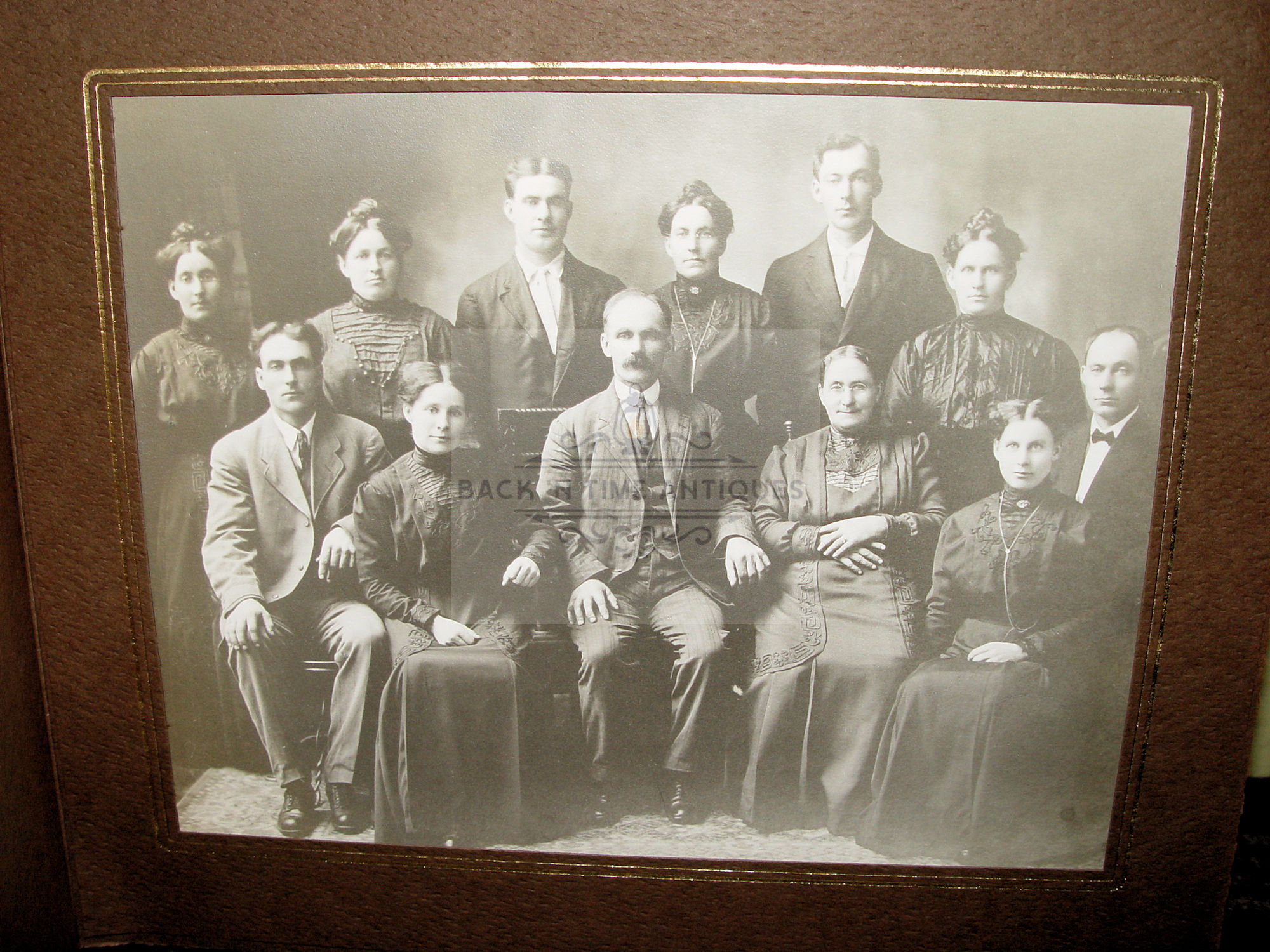 1913 Lrg
                        Family Portrait Orig. Photograph - 7 Women, 5
                        Men, Minneapolis Mn