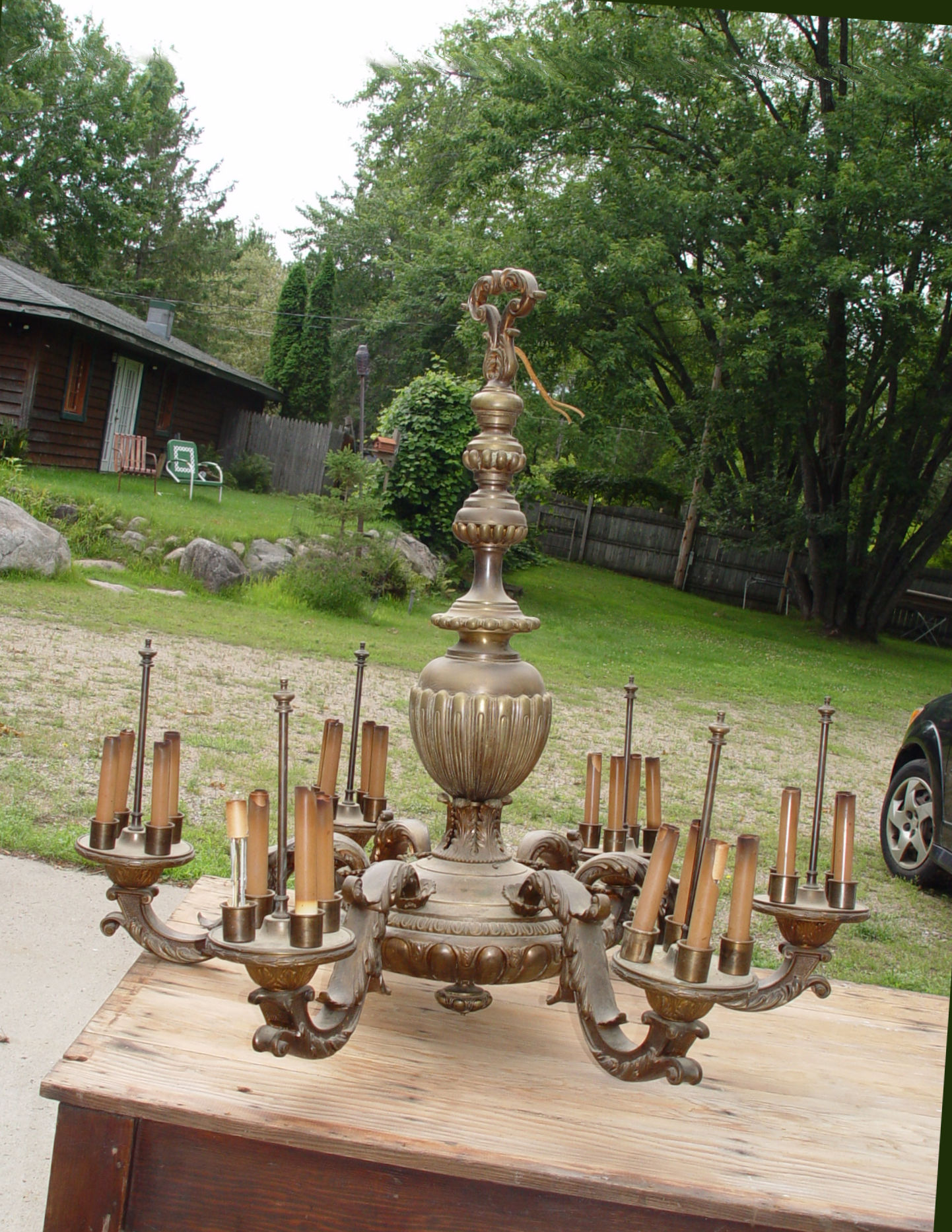 Antique
                                                        French Regence
                                                        six-arm bronze
                                                        chandelier