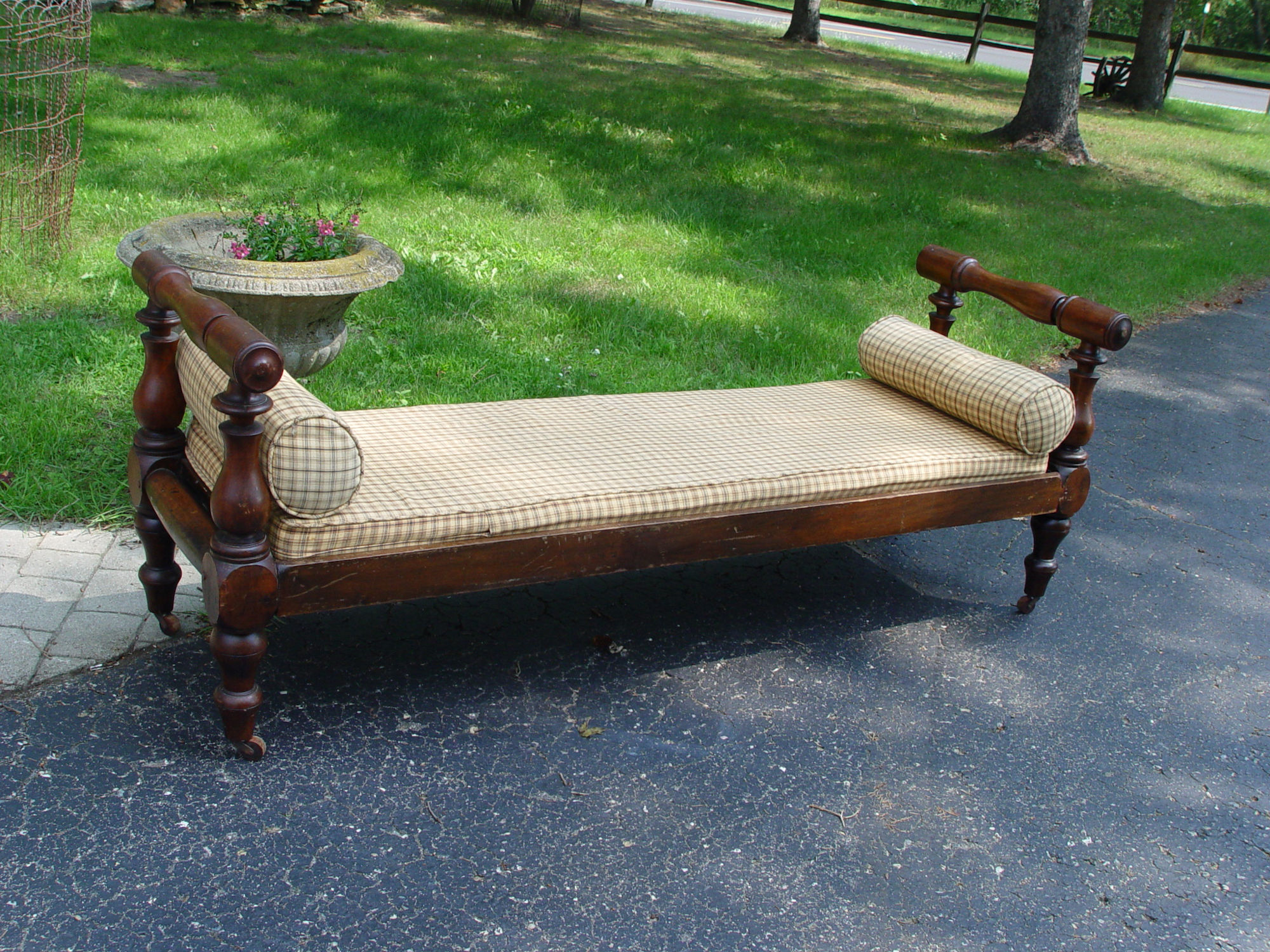 19th
                        Century Classic Federal Walnut Daybed, Bench