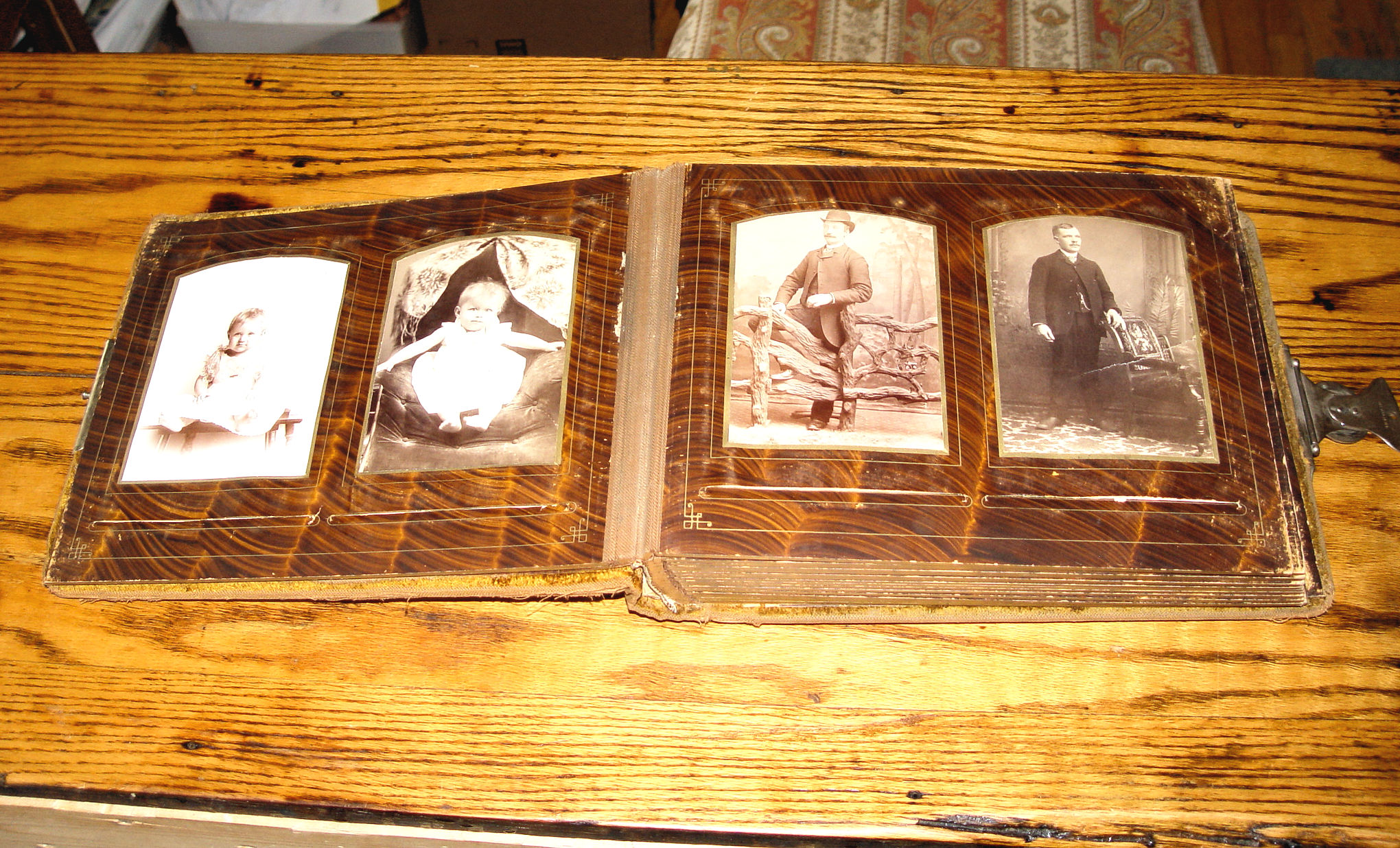 Civil War Era
                        Photo Album Cabinet Card / CDV's MN, IL, WISC