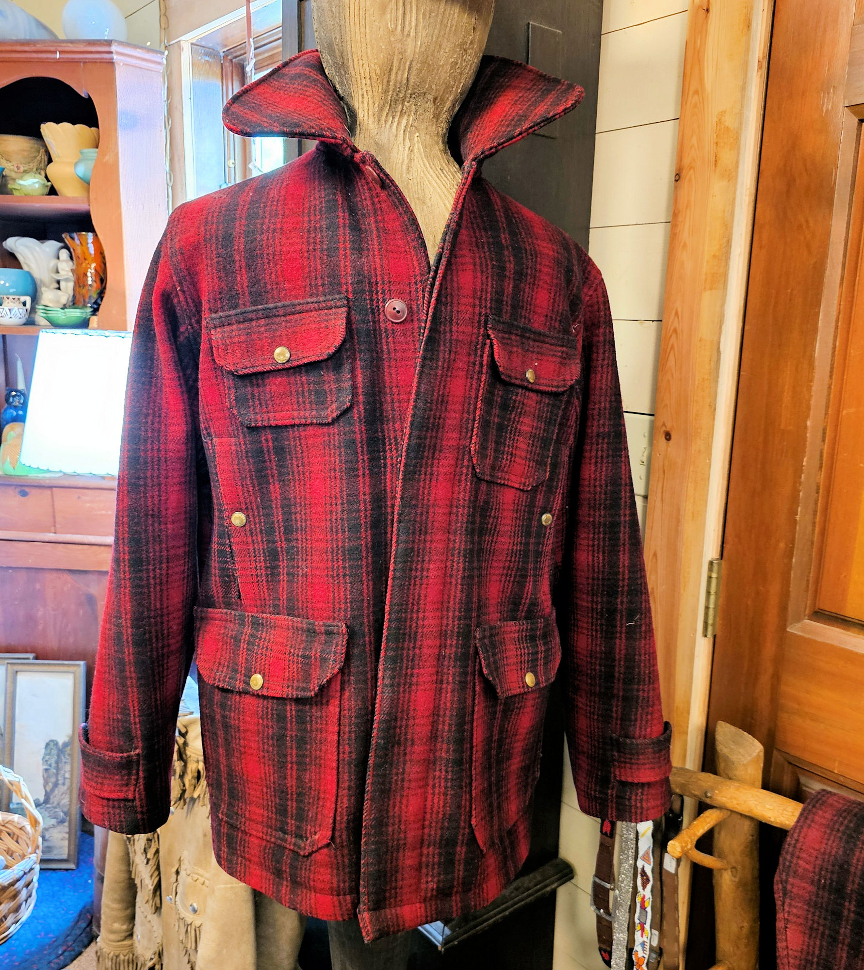 1930s Woolrich Red
                        Buffalo Plaid Mackinaw Hunting Coat / Jacket and
                        Lace-Up Pants