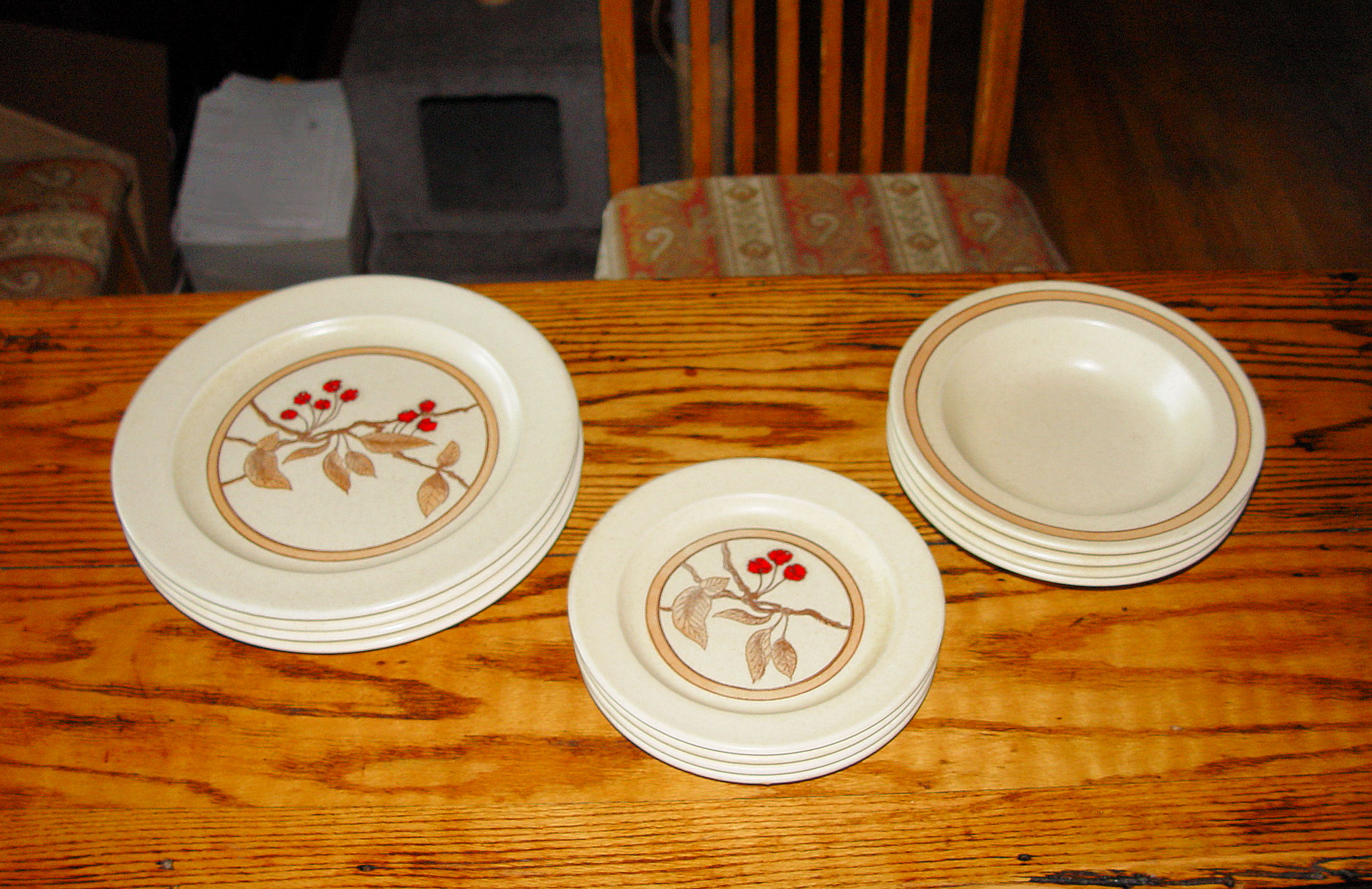 MCM Wild Cherry Dish Set of
                                        12 by Anchor Hocking