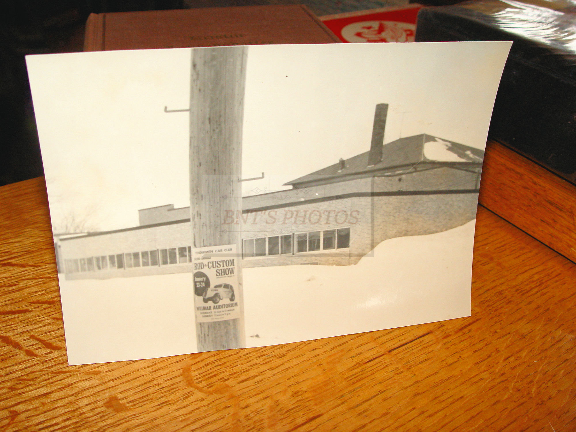 Willmar MN
                        Photographs Mega Snow Scene's 1965 Fendermen Car
                        Show!