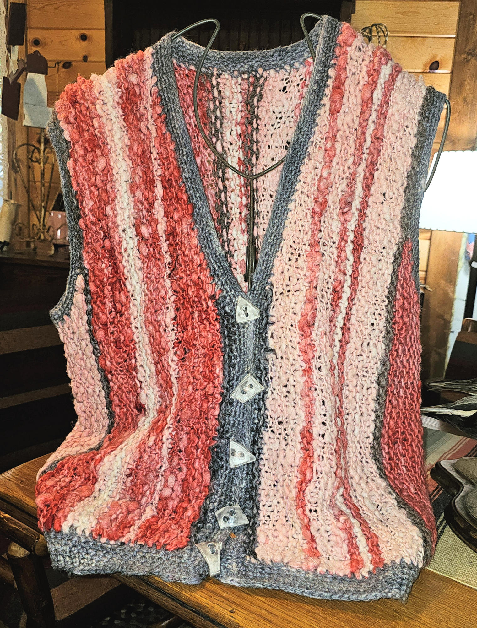 Handmade Mid‑Century
                        Boucl� Yarn Vest � Pink & Coral New Mexico,
                        c.1960s